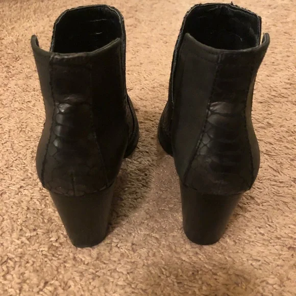 Laura Marano by Not Rated Booties - Picture 3 of 11